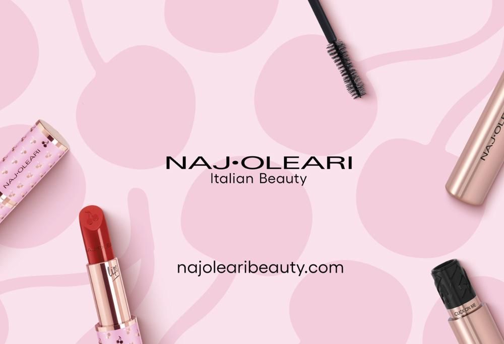 Naj Oleari organizza il suo week-end all’insegna della bellezza per la Milano Beauty Week e stupisce con le sue pattinatrici acrobatiche in giro per la città!