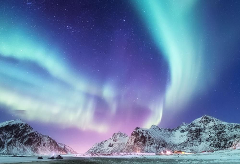 L’aurora boreale vista dallo Spazio incanta il mondo intero