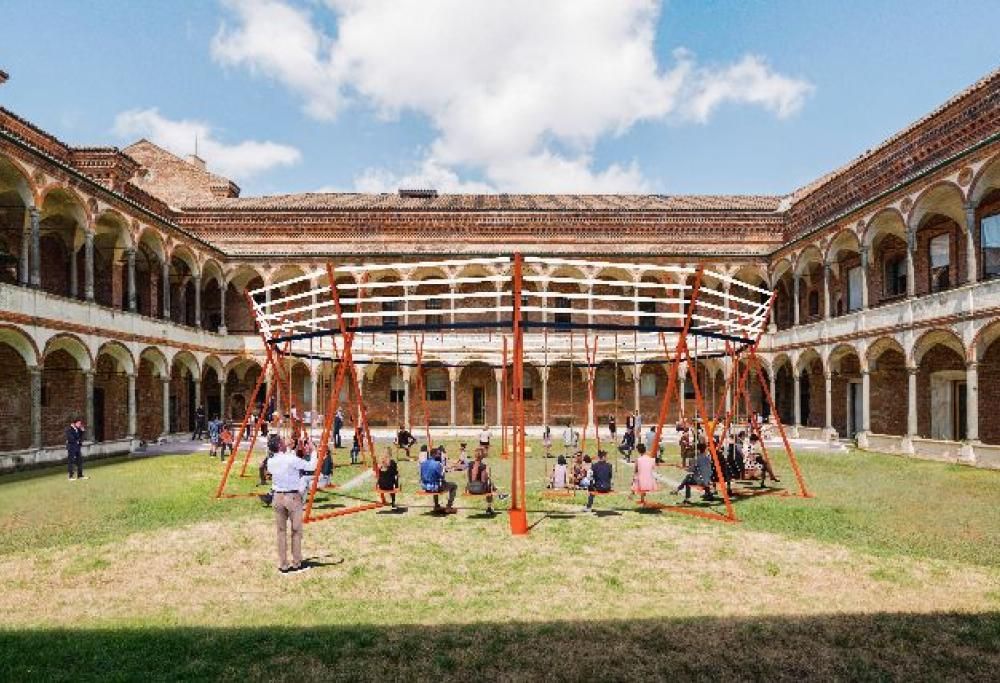 Amazon al Fuori Salone 2023 con “SWING”: un’altalena circolare per celebrare la biodiversità e il tempo libero