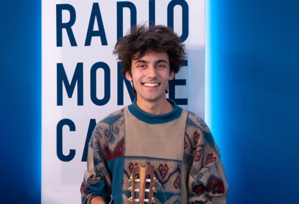 aron! ospite di Radio Monte Carlo. Le foto più belle