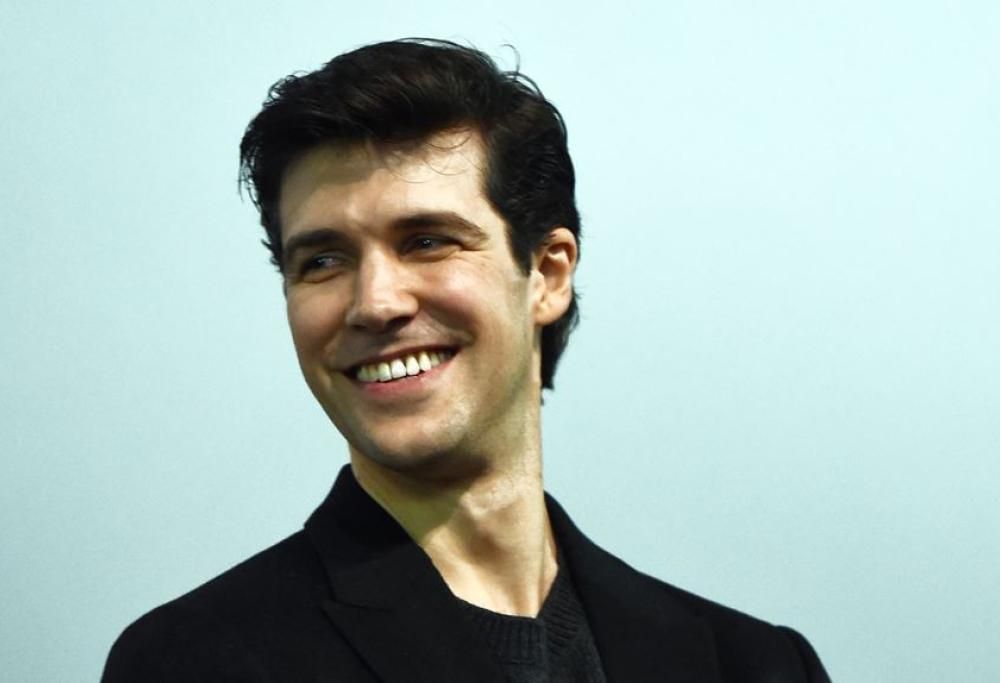 Roberto Bolle: il bellissimo video delle vacanze e le foto con il fidanzato