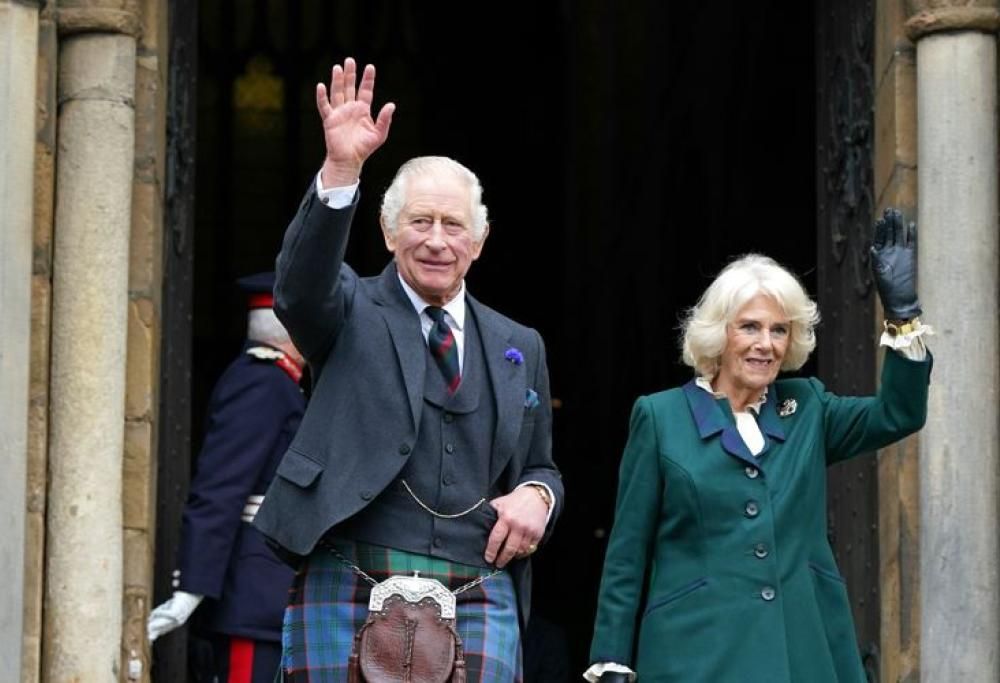 Re Carlo III dà il via al nuovo regno: ecco il ritratto e la moneta col suo volto