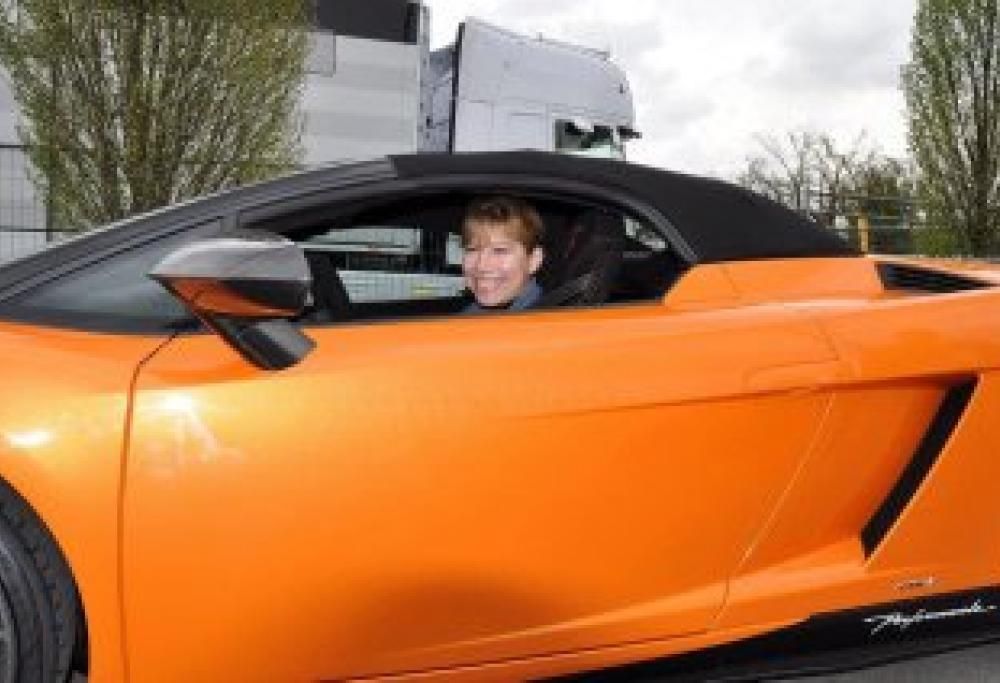 Gallardo Vs Countach – Gallery