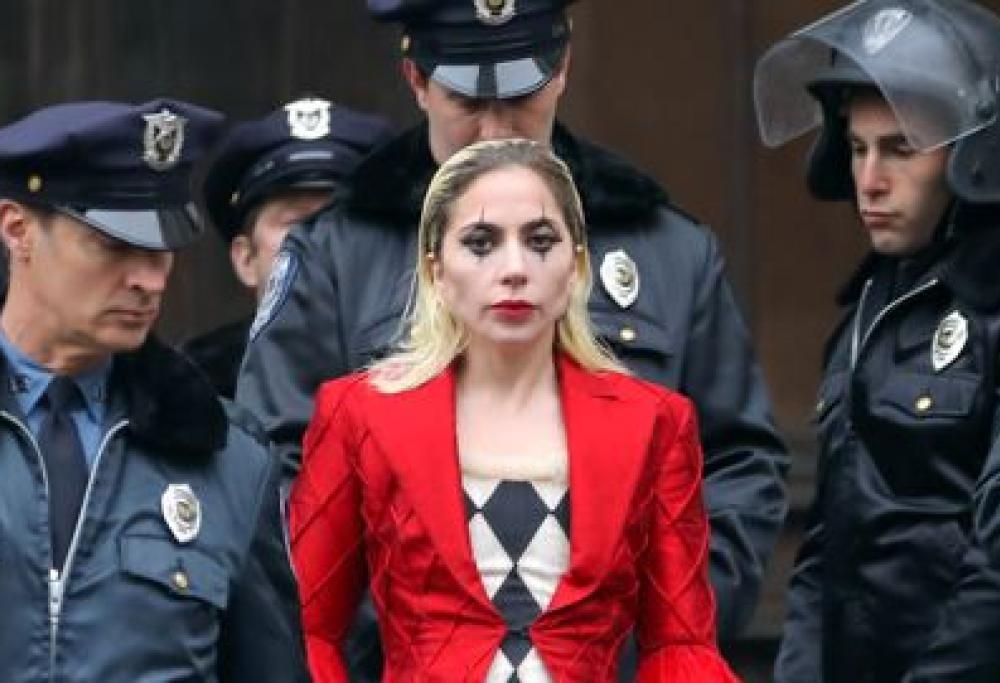 Lady Gaga canta Get Happy nella nuova clip  di Joker: Folie à Deux. Il video