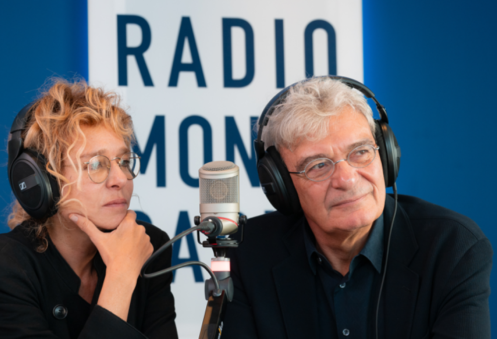 Valeria Golino e Mario Martone ospiti di Radio Monte Carlo: le foto più belle