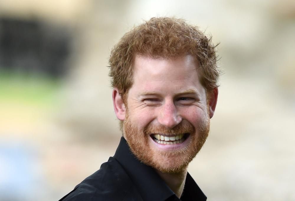 Lasciate il lavoro se non vi dà gioia: le parole del Principe Harry tra approvazione e polemiche