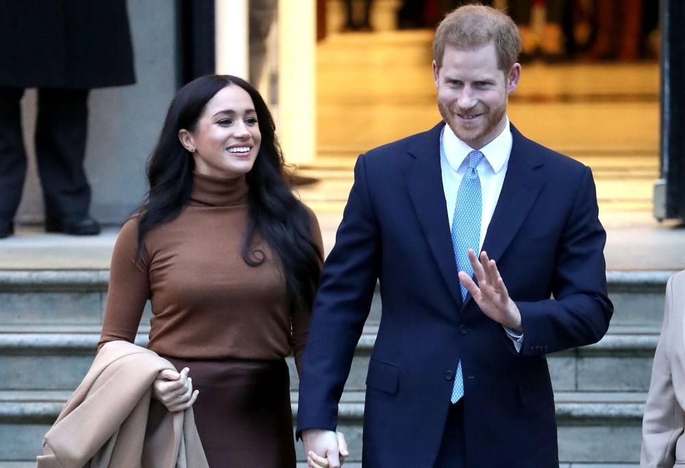 Harry e Meghan divorziano dalla Famiglia Reale. Cosa accadrà ora?