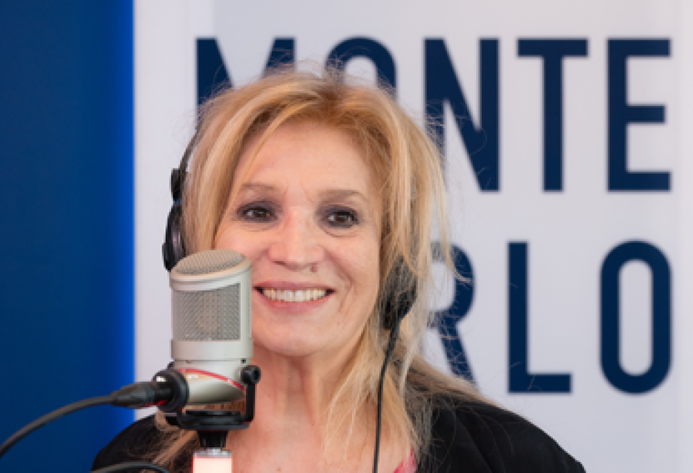 Iva Zanicchi ospite di Radio Monte Carlo: le foto più belle