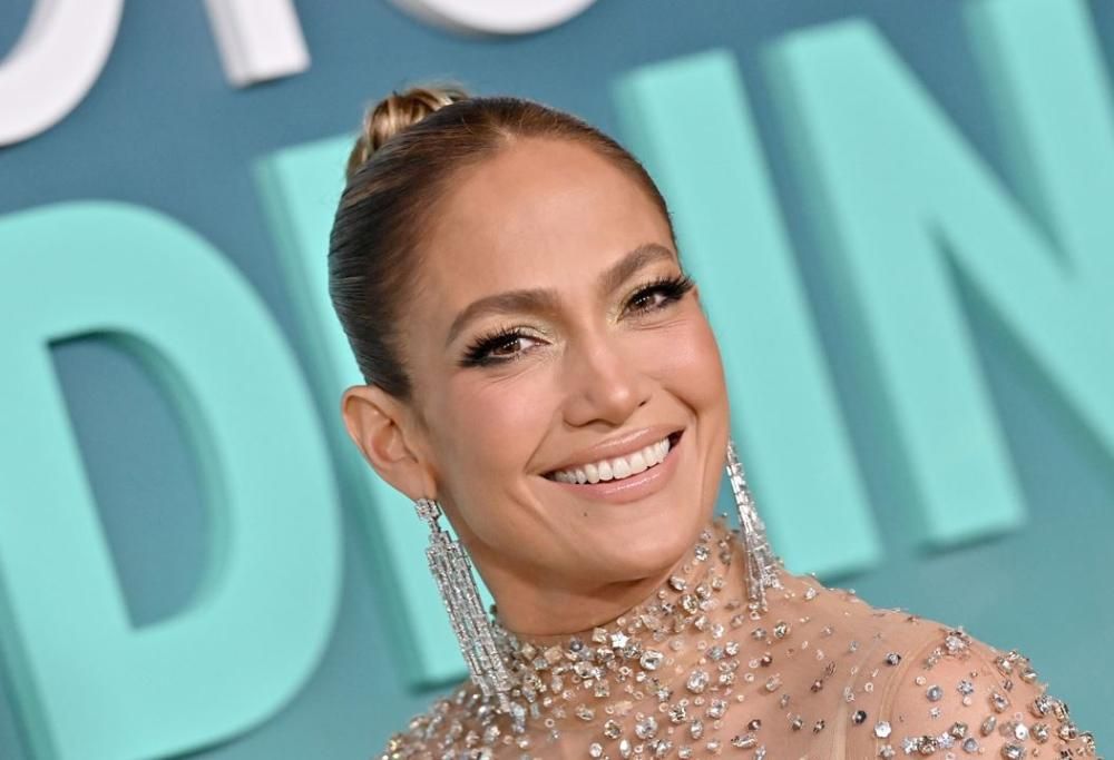 Jennifer Lopez ci regala il video più divertente sull’Intelligenza Artificiale