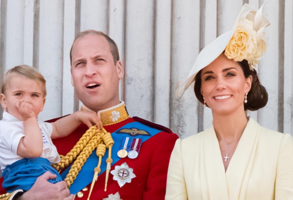 Baby Louis compie 2 anni e mamma Kate lo festeggia con un augurio di speranza per tutti