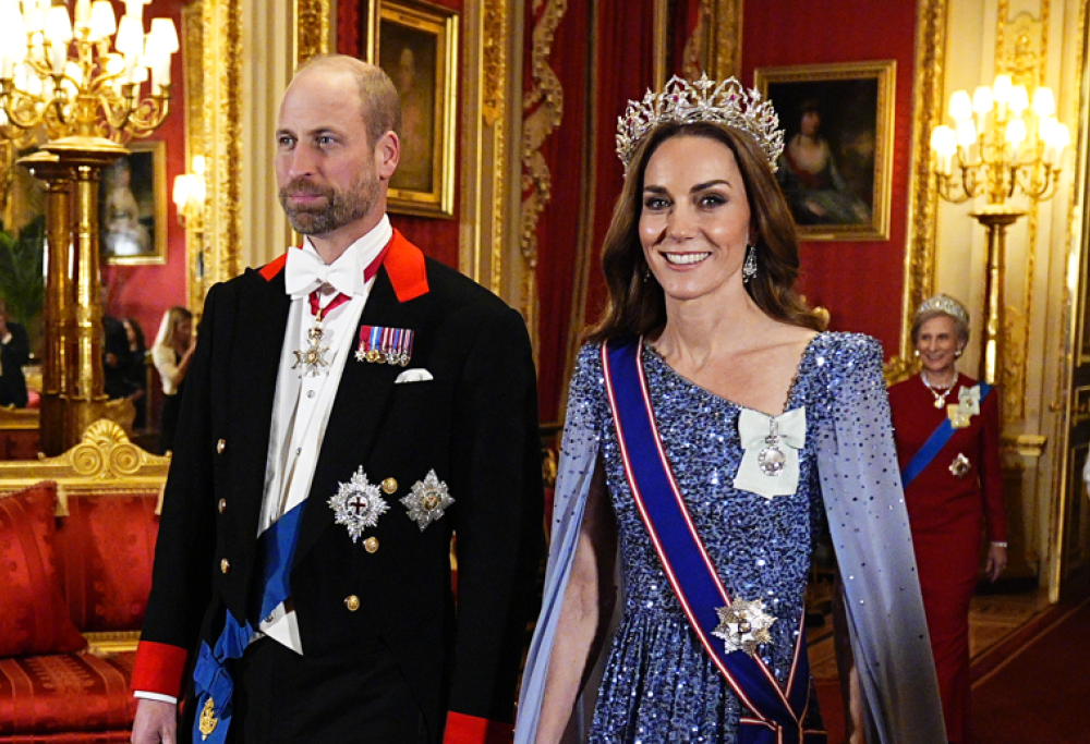 Kate Middleton: la splendida tiara del banchetto di stato con il Presidente tedesco nasconde un segreto. Il video