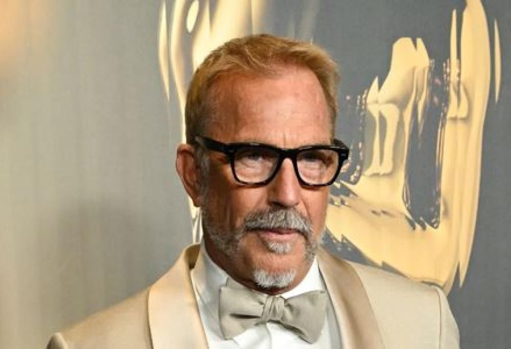 Kevin Costner: la bellissima foto con i figli