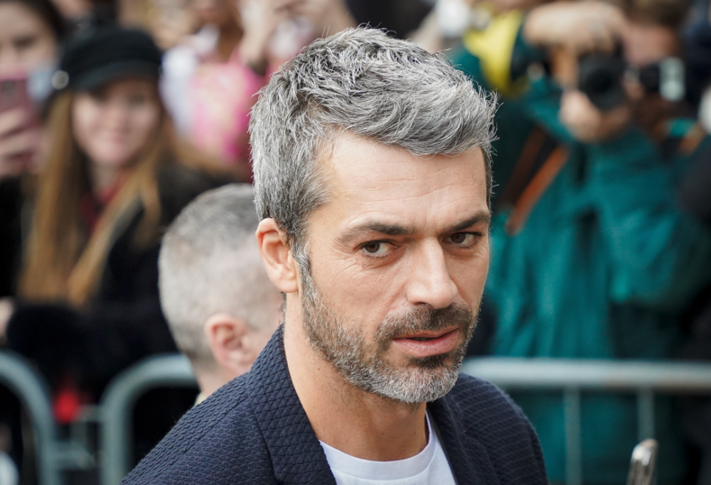 Luca Argentero pubblica una sua foto da ragazzo: ed è subito emozione