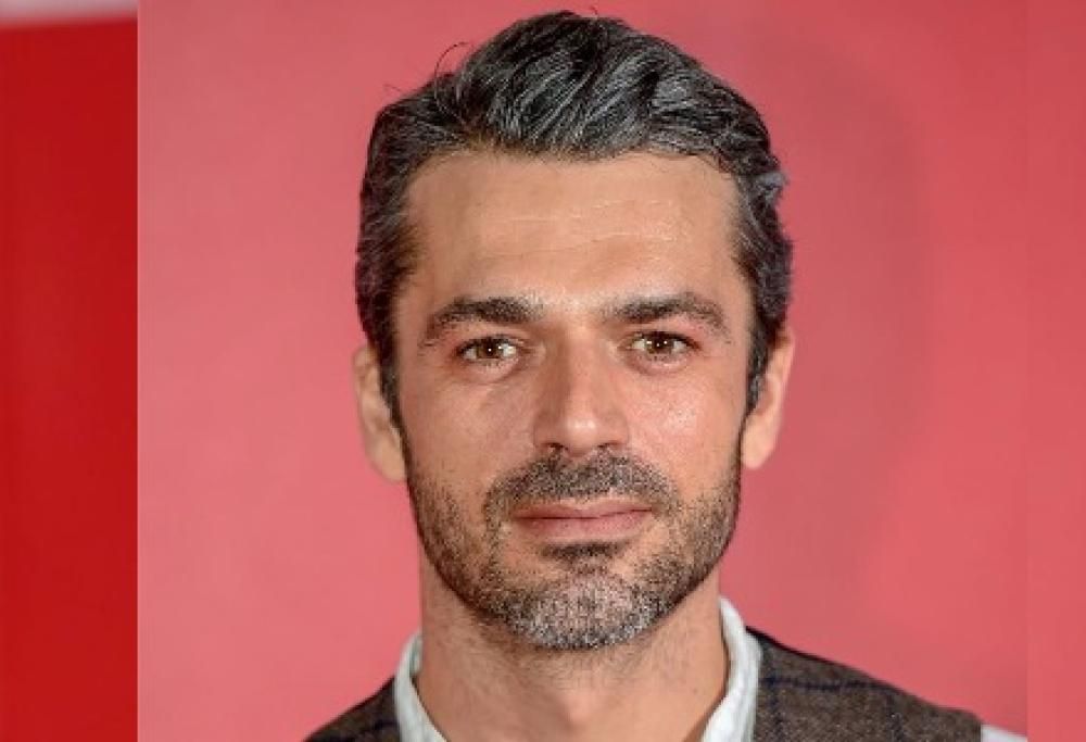 Sono di Luca Argentero i sorrisi più belli della settimana