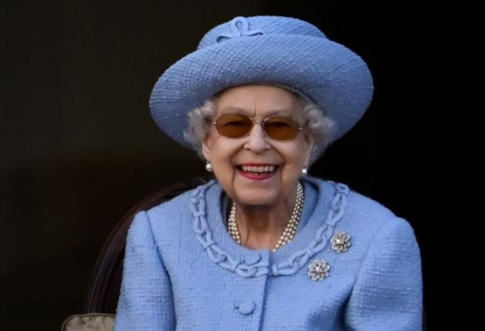 Kate Middleton e il Principe William pubblicano una commovente foto inedita della Regina Elisabetta