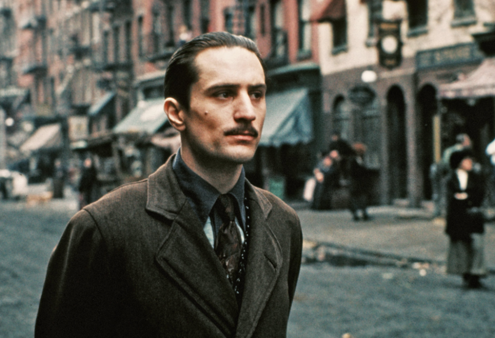 Robert De Niro torna sul grande schermo. E si sdoppia