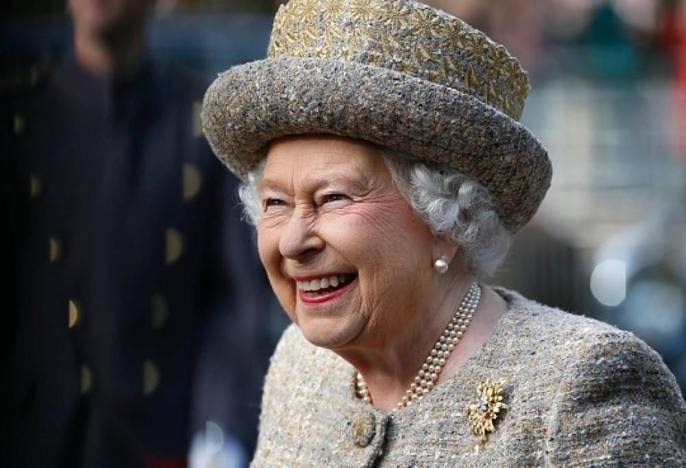 Regina Elisabetta: il suo ultimo ritratto è stato presentato online