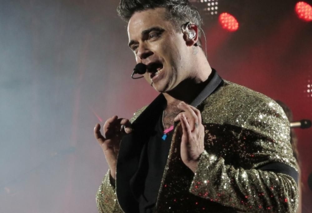 Robbie Williams: le foto del Take The Crown Stadium Tour