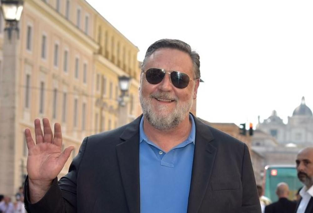 Russell Crowe donerà i proventi del suo concerto italiano all’Emilia Romagna