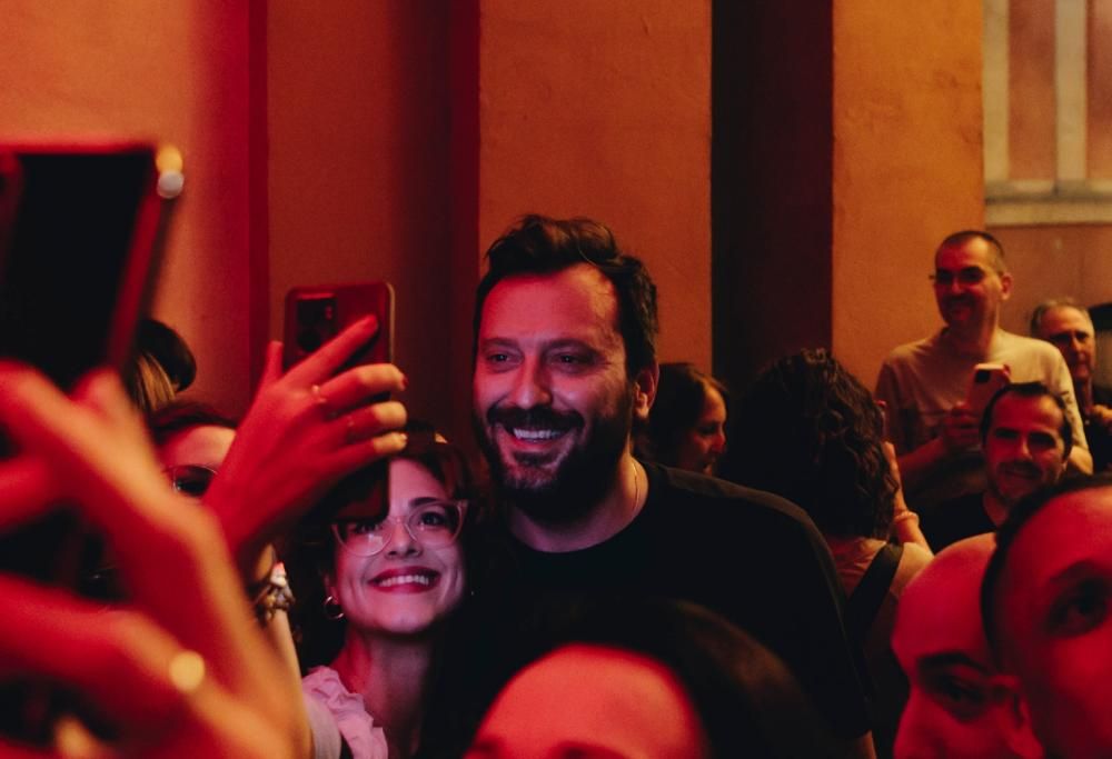 Cesare Cremonini ha regalato a Bologna l’illuminazione dei portici della Basilica di San Luca