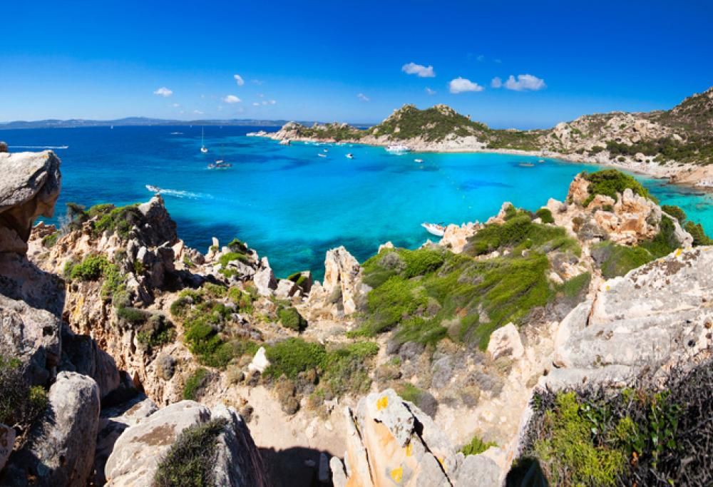 Il suggestivo Cammino delle 100 Torri alla scoperta di tutta la costa sarda