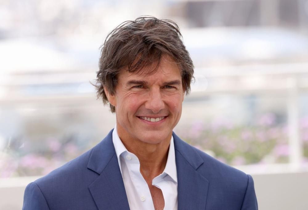 Tom Cruise saluta Bari con una foto che ha conquistato il web