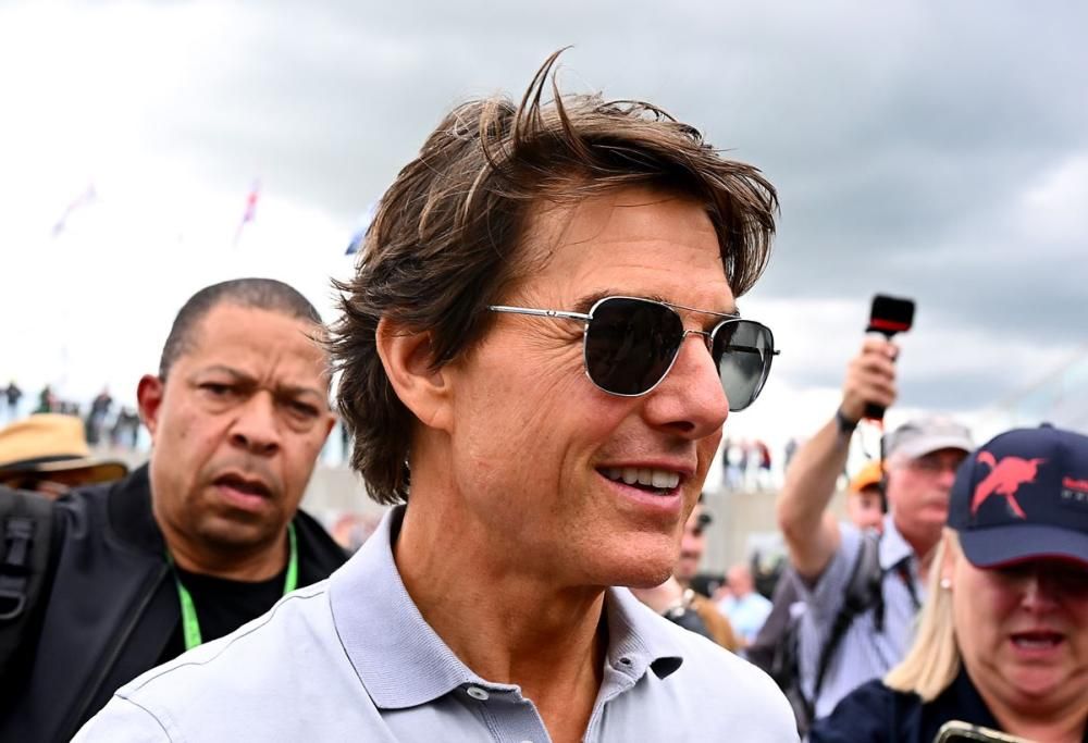 Tom Cruise: i suoi auguri di Natale sono davvero spettacolari. Il video