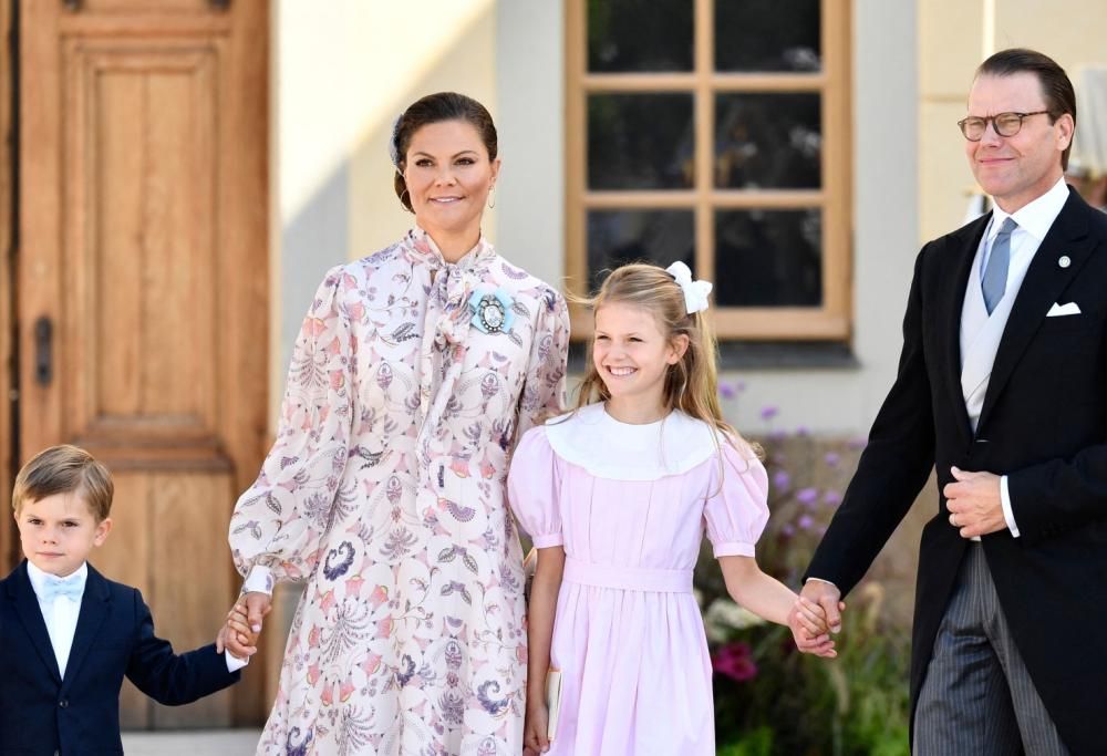 La bellezza della semplicità: la cartolina di Natale di Vittoria di Svezia