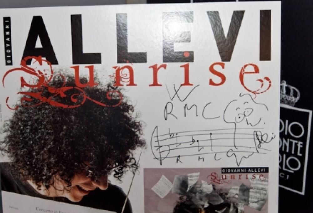 Giovanni Allevi – Le foto negli studi di RMC