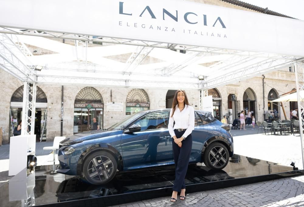 Vi portiamo a Umbria Jazz 2024 a bordo di Nuova Lancia Ypsilon