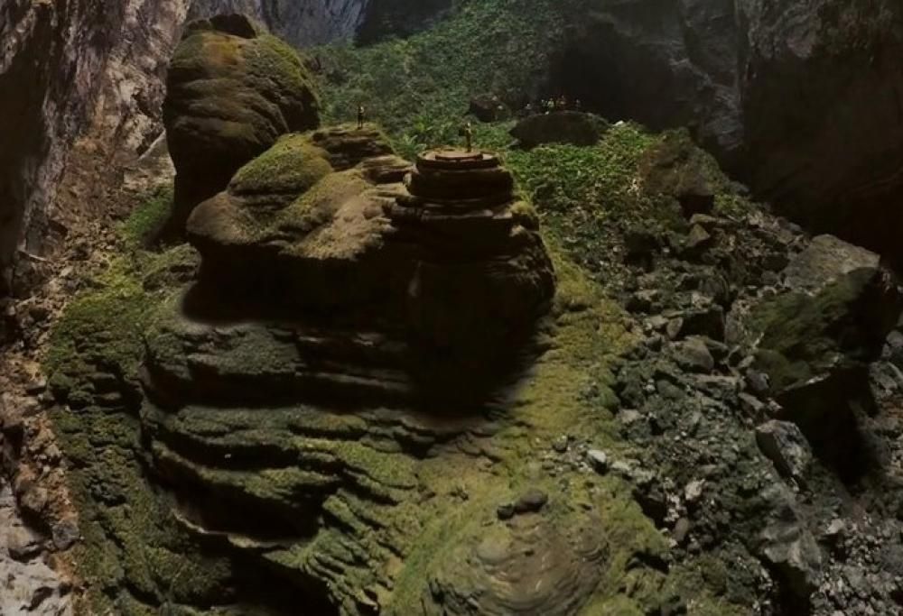 Hang Son Doong, la grotta più grande del mondo