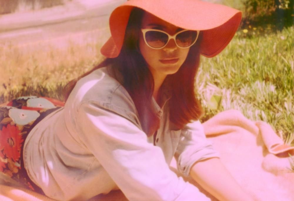 Lana Del Rey: Honeymoon