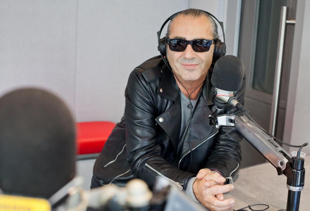 Luca Carboni racconta traccia dopo traccia il suo nuovo album