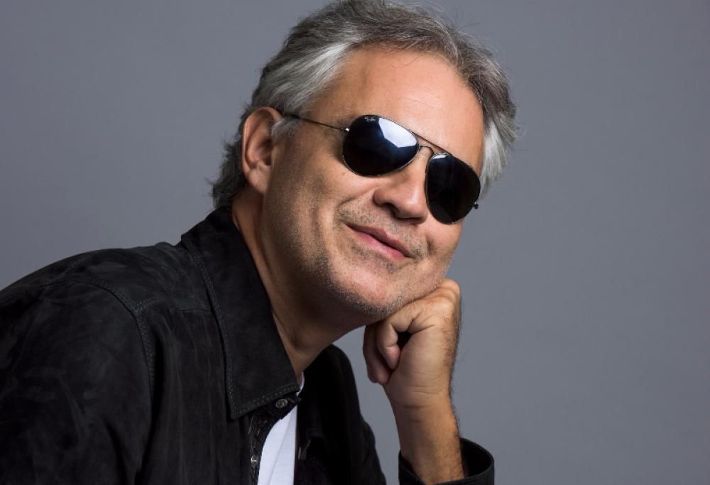 Andrea Bocelli scende in campo per il Leicester