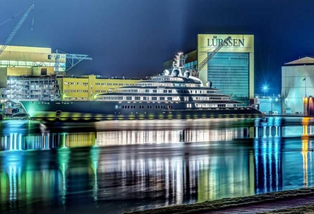 Azzam: lo yacht più grande del Mondo