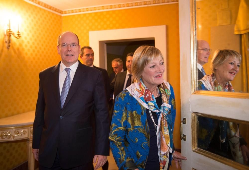 S.A.S. il Principe Alberto incantato da Napoli