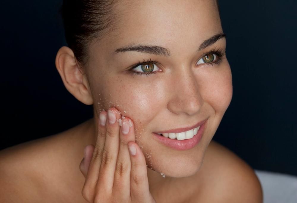 Le maschere casalinghe per risolvere ogni problema di pelle