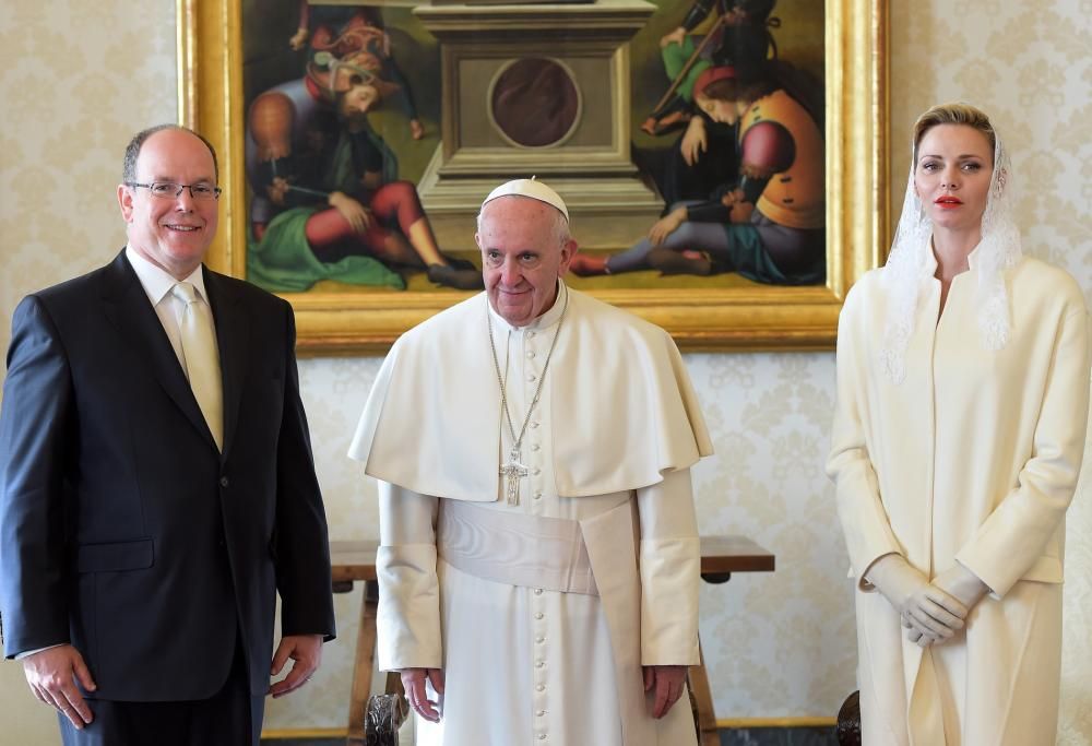 Esclusivo: le foto dei Principi di Monaco con Papa Francesco