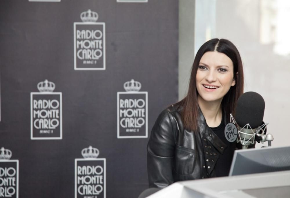 Laura Pausini è la mamma più amata della musica