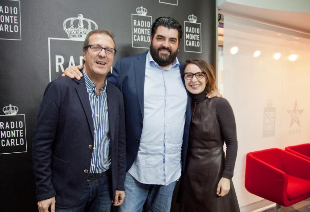 Antonino Cannavacciuolo negli studi di RMC: le foto più belle