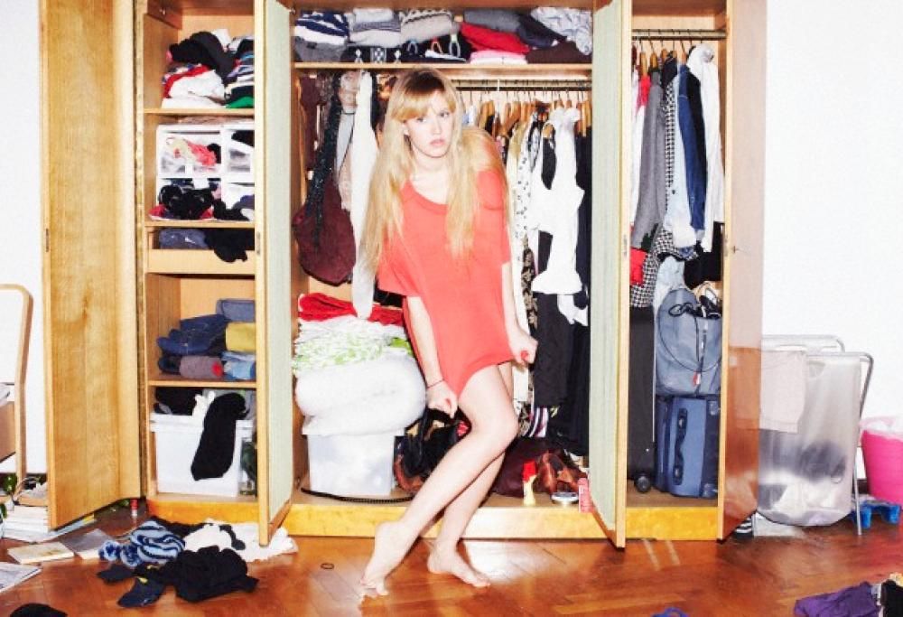 Incredibile: ecco perché hai bisogno soltanto di 37 capi nel tuo armadio!