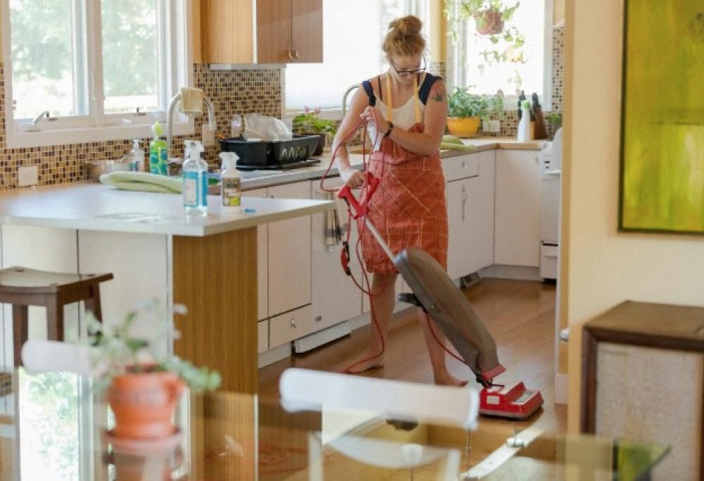 Sorprendente: ecco con che frequenza dovreste pulire questi oggetti d’uso quotidiano!