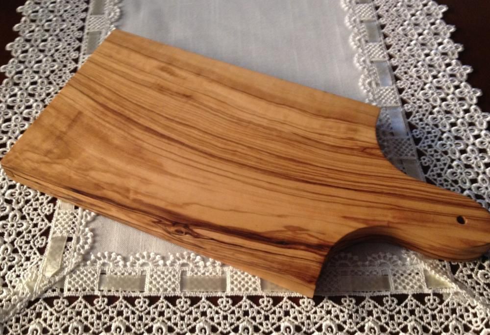 Come rimettere a nuovo il tagliere di legno