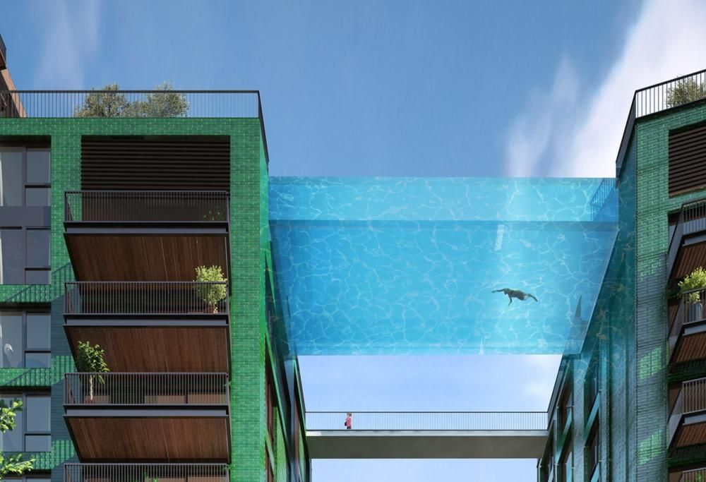 Nuotare nel cielo di Londra