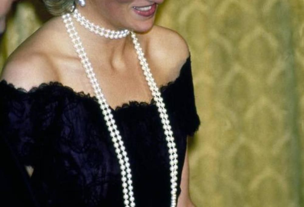 Gli abiti di Lady D in mostra a Londra