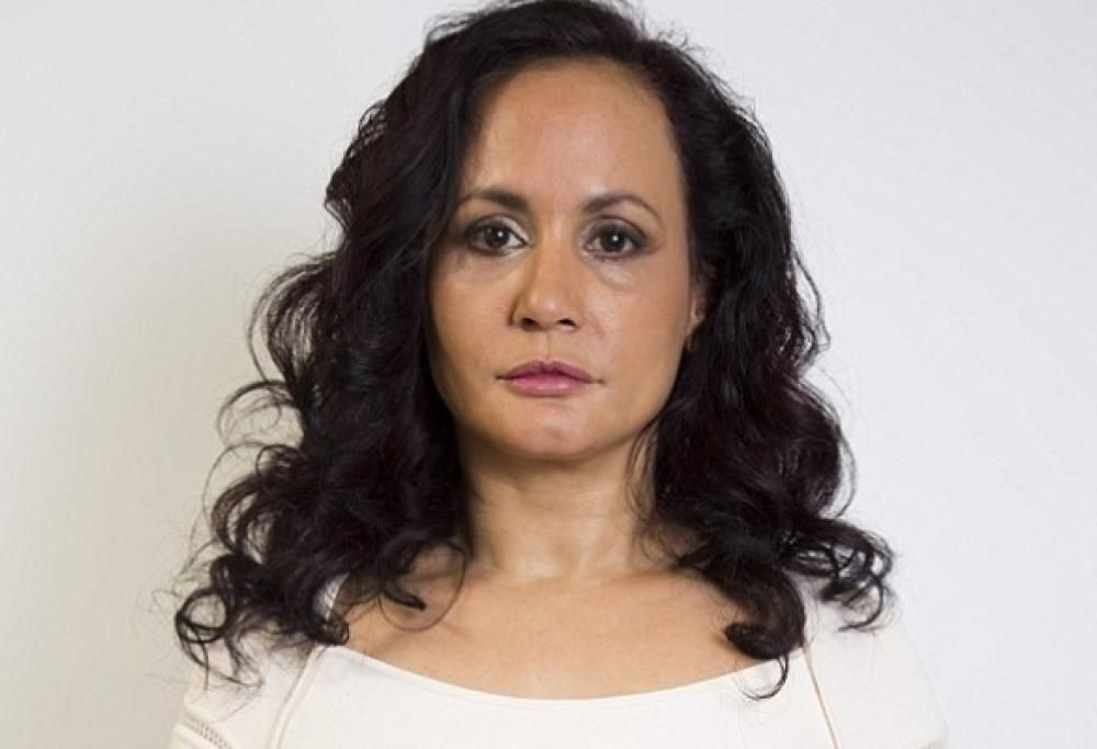 Christian Tess, la donna che non ride mai