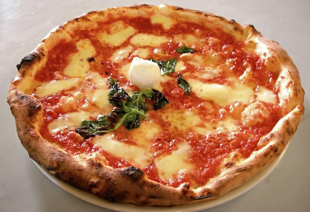 In una pizza quante calorie ci sono? Finalmente la risposta!