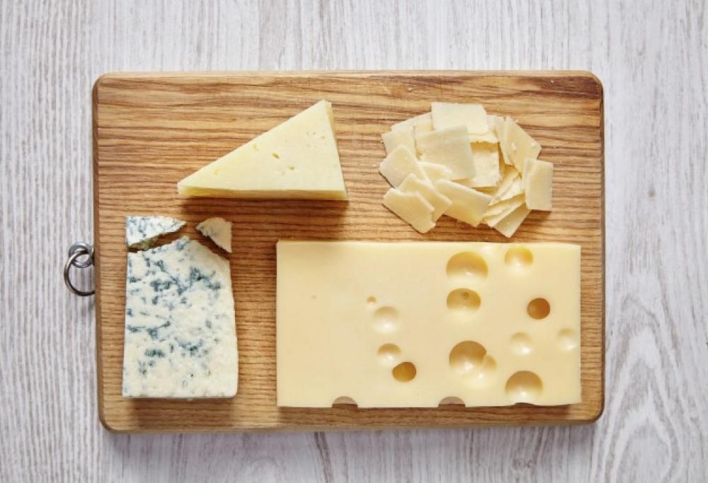 Attenzione: non commettete più questi errori quando servite il formaggio!