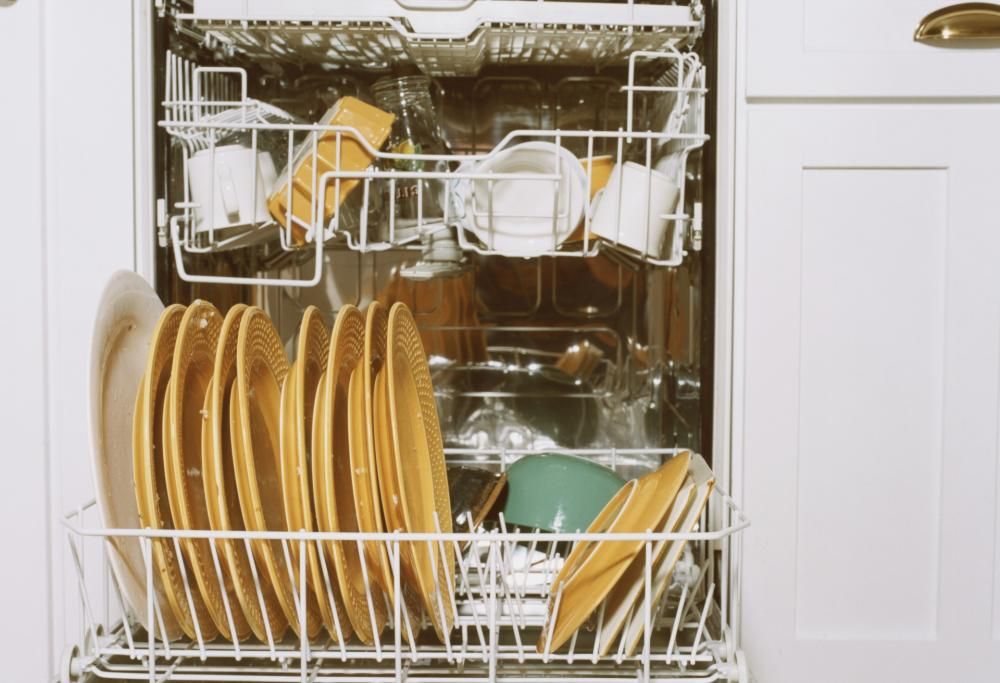 La lavastoviglie? Abbiamo sempre sbagliato a caricarla: ecco perché, secondo gli scienziati!