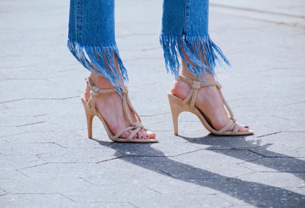 Geniale: ecco come sembrare immediatamente più alta!